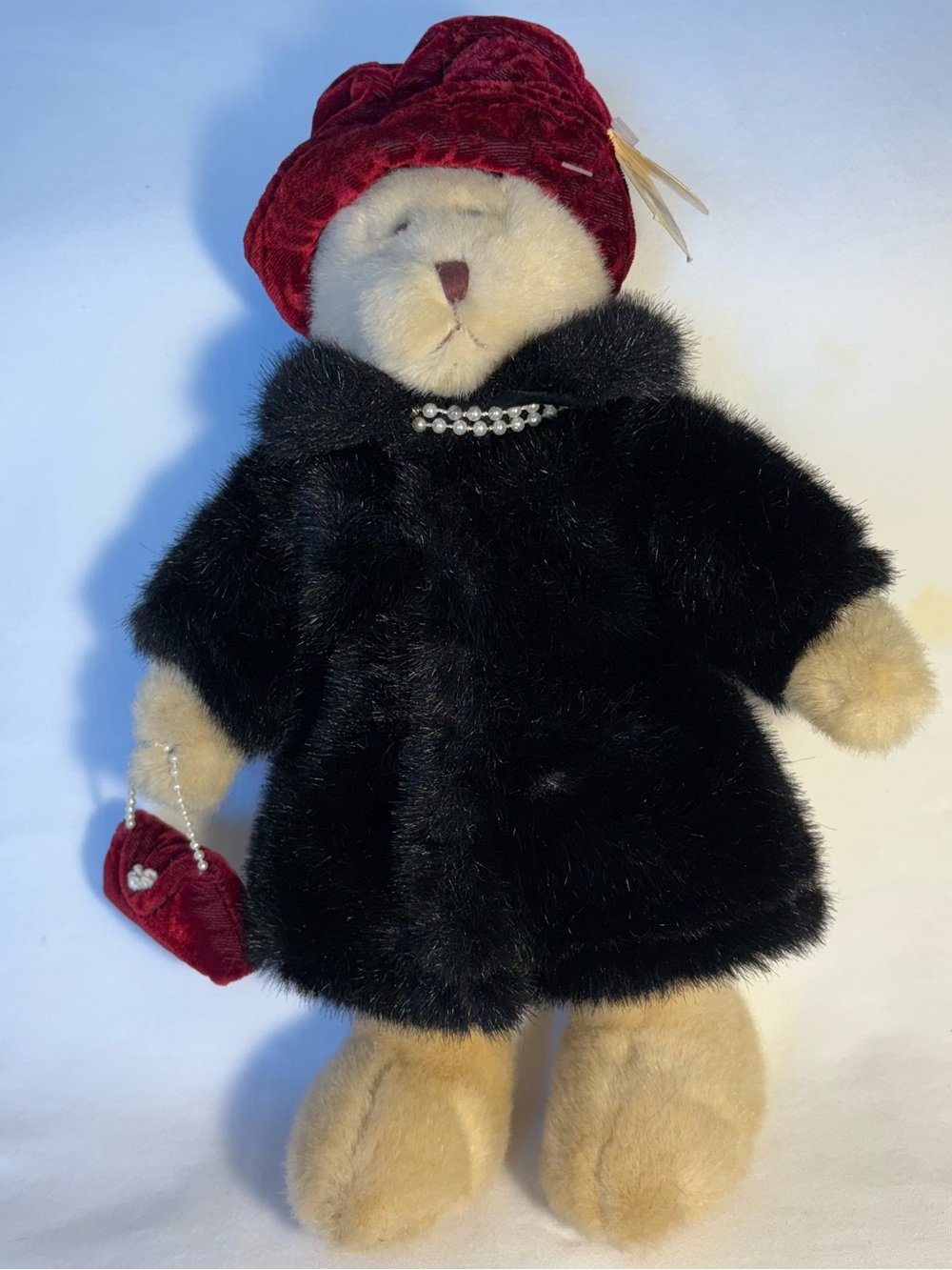 VTG Russ Berrie Nuria Bear Plush Black Fur Coat Red Hat Pearls